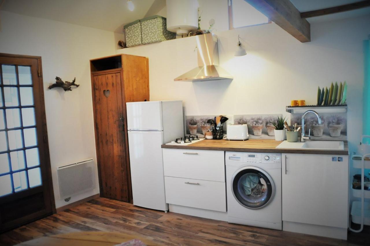 EygliersCozy Mini House With Beautiful Viewsアパートメント エクステリア 写真