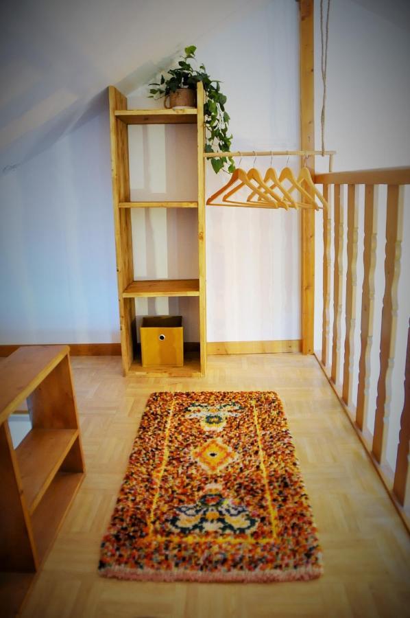 EygliersCozy Mini House With Beautiful Viewsアパートメント エクステリア 写真