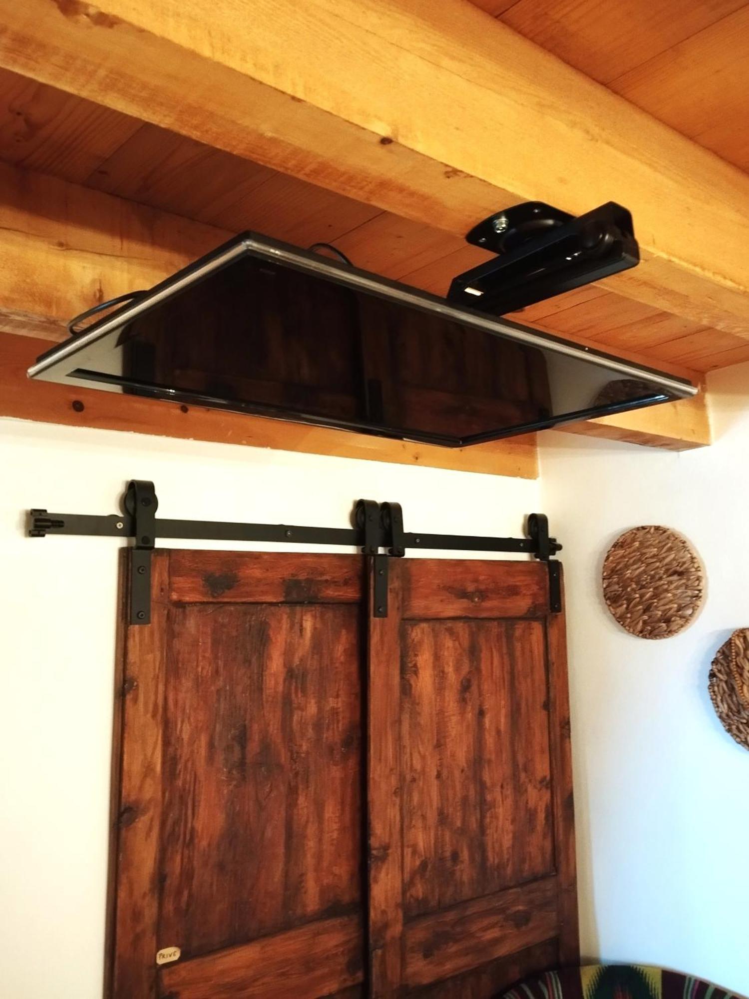 EygliersCozy Mini House With Beautiful Viewsアパートメント エクステリア 写真